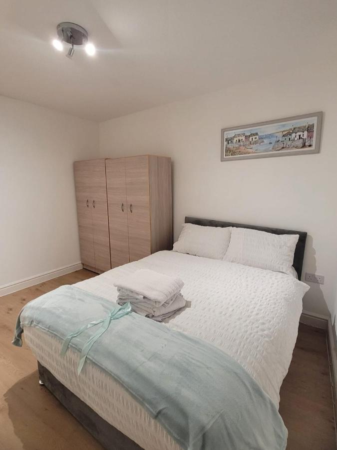 Canary Wharf Apartments ลอนดอน ภายนอก รูปภาพ