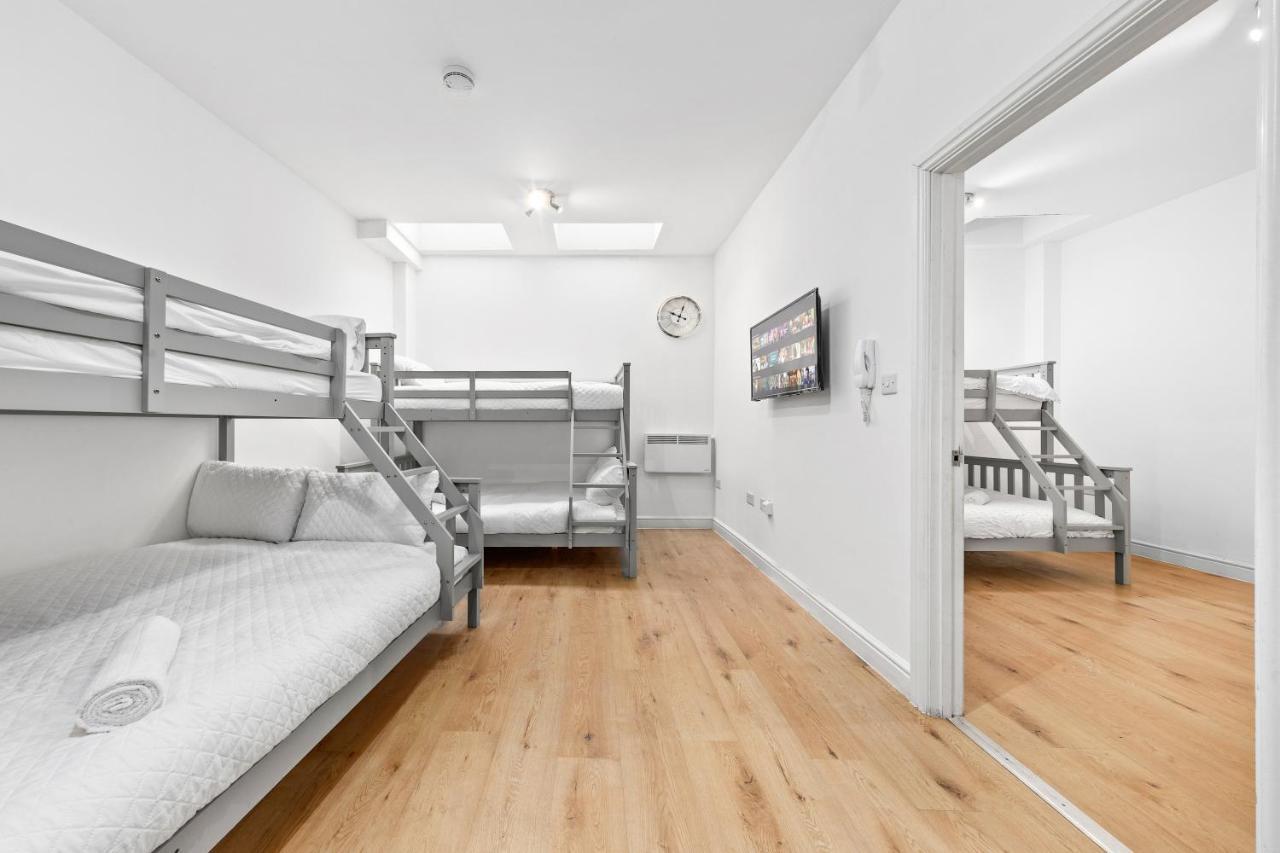 Canary Wharf Apartments ลอนดอน ภายนอก รูปภาพ